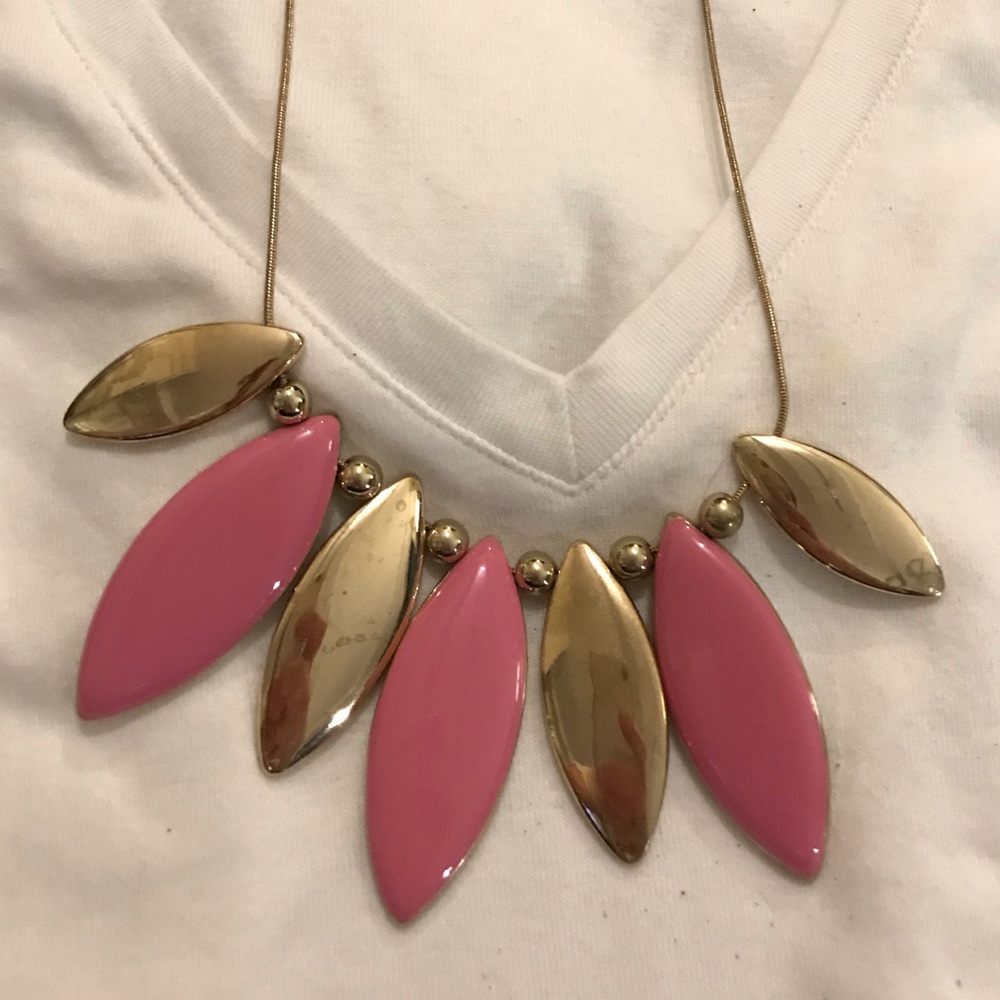 NWT Pink and Gold Statement Necklace